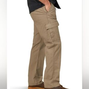 NEW Wrangler Men's Cargo Pants (38x32)